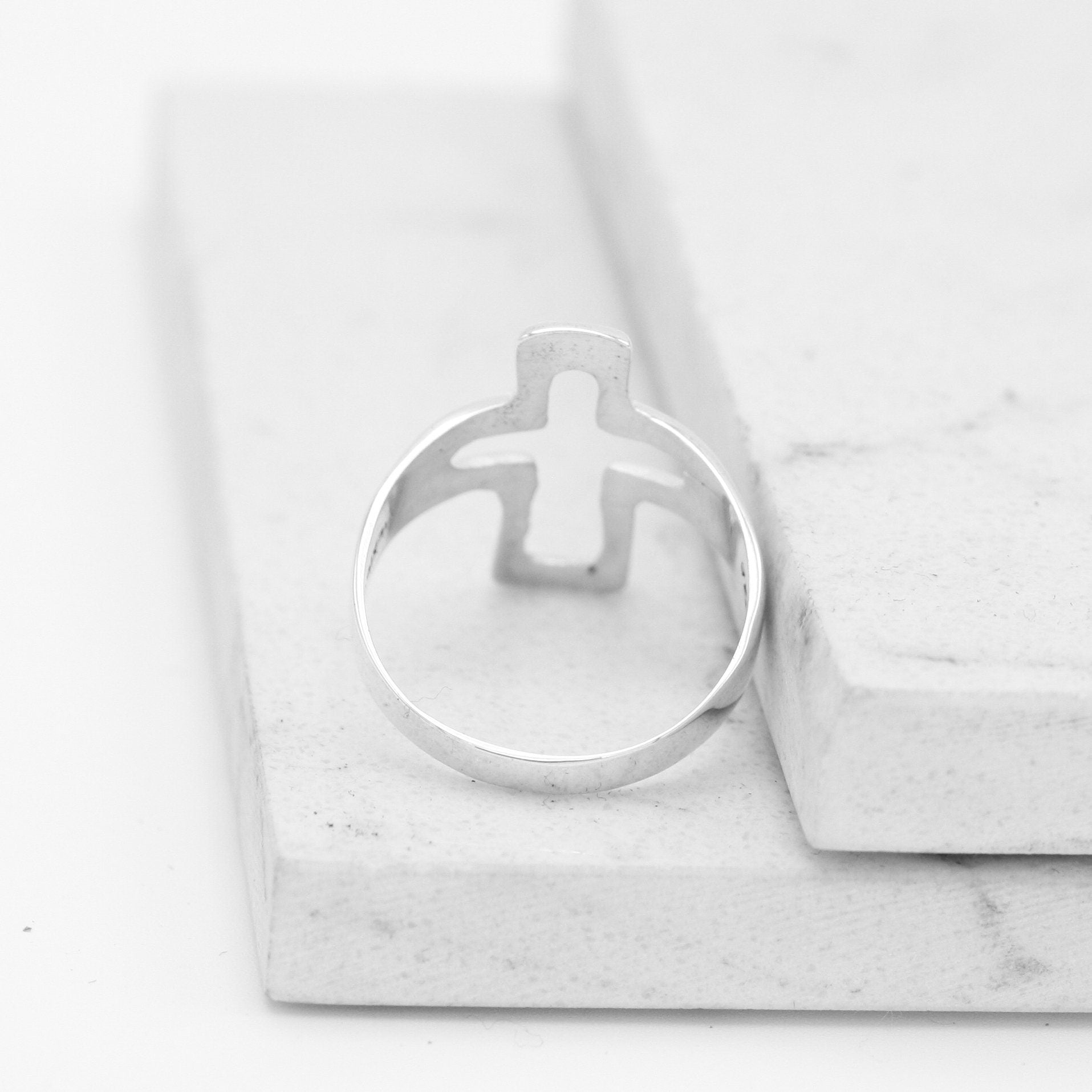 Sterling Silver Cutout Cross Ring: Lightweight, Religious Faith Jewelry