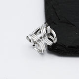 Sterling Silver Interlocked Circle Ring: Lightweight Abstract Geometric Jewelry