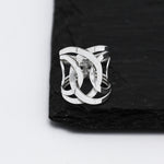Sterling Silver Interlocked Circle Ring: Lightweight Abstract Geometric Jewelry