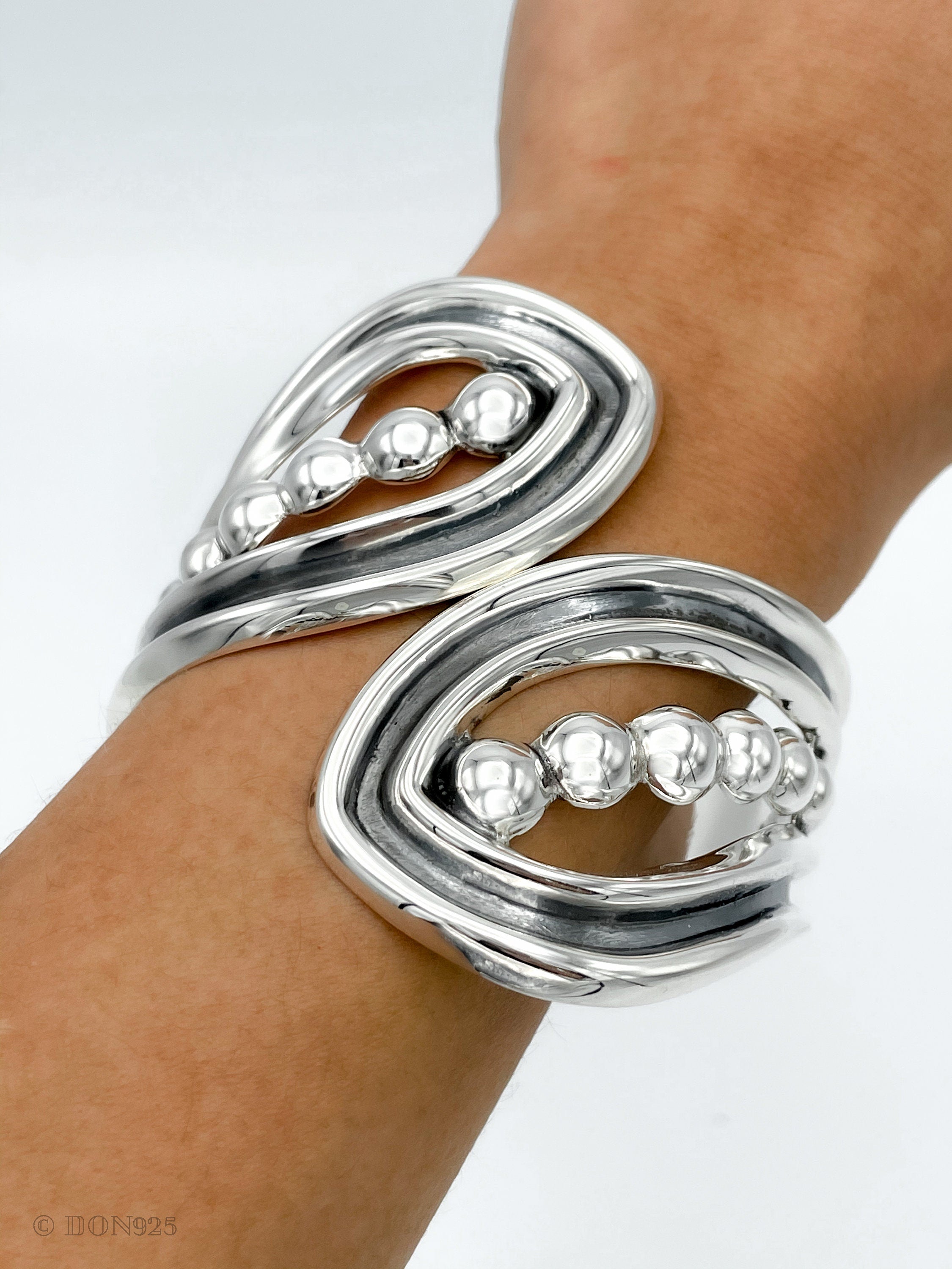Sterling Silver Dotted Hinged Bangle: Leaf Chunky Mexican Studded Bracelet