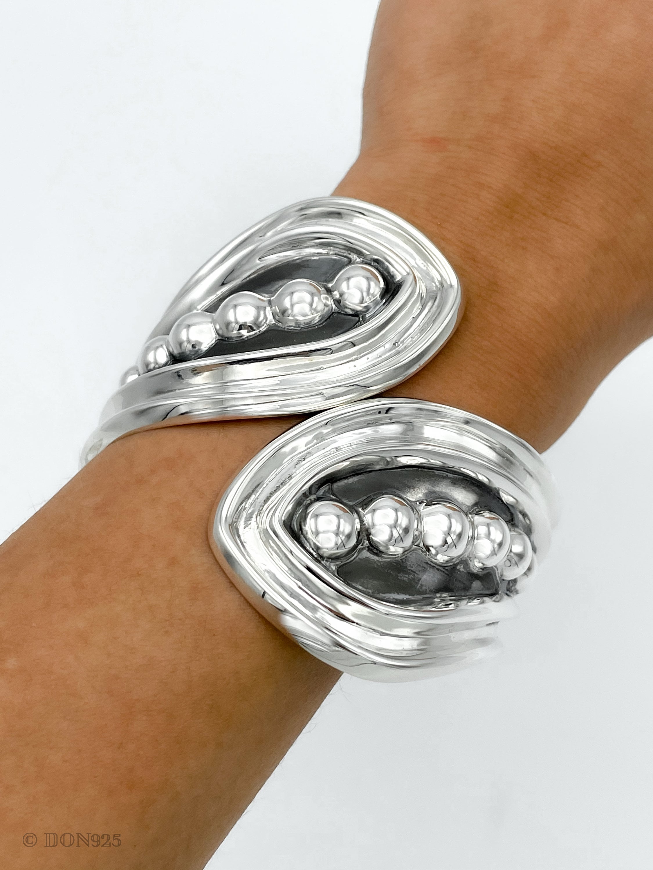 Sterling Silver Dotted Hinged Bangle: Leaf Chunky Mexican Studded Bracelet