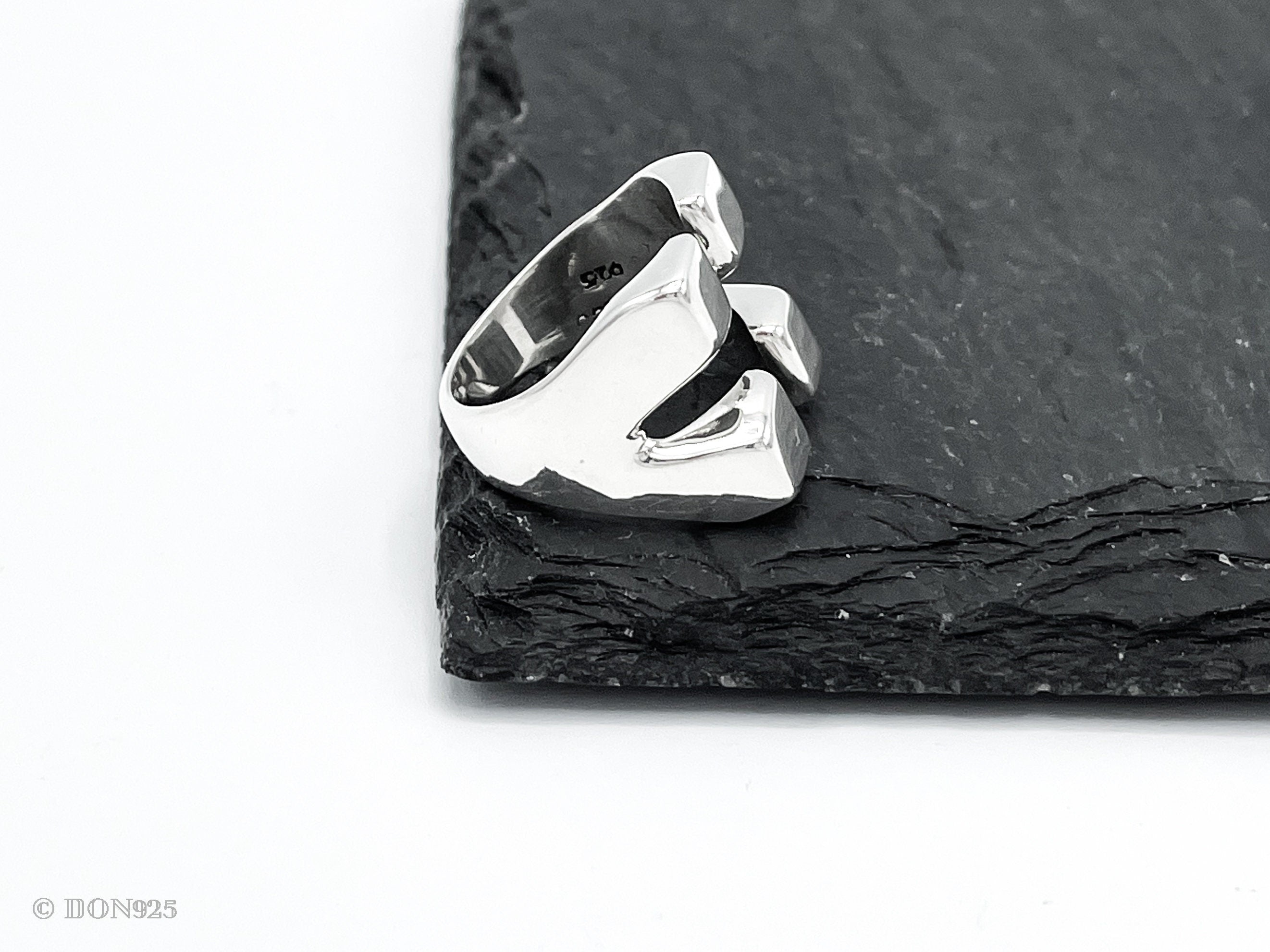 Sterling Silver Checkered Square Ring: Modern Geometric Statement