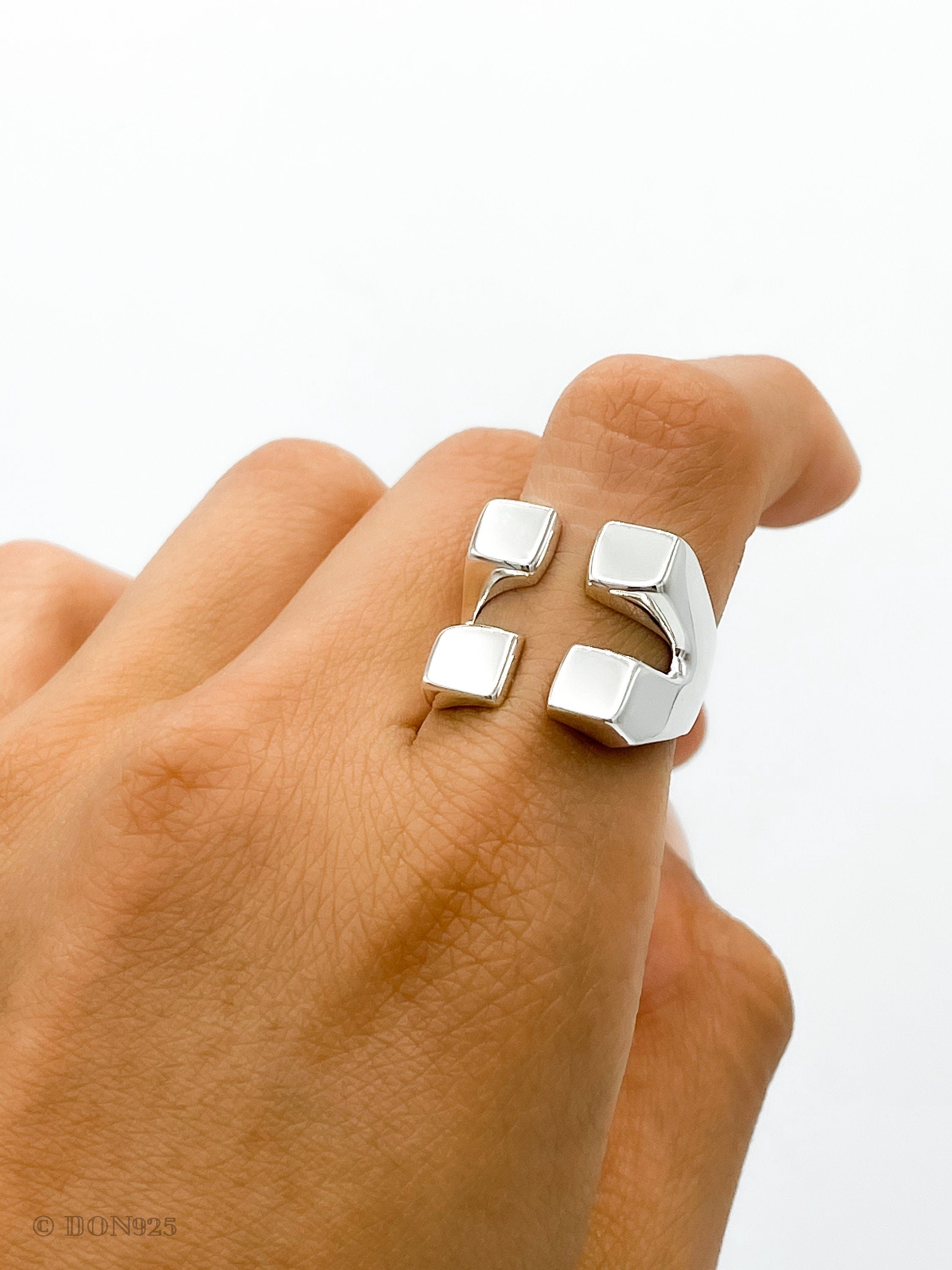 Sterling Silver Checkered Square Ring: Modern Geometric Statement