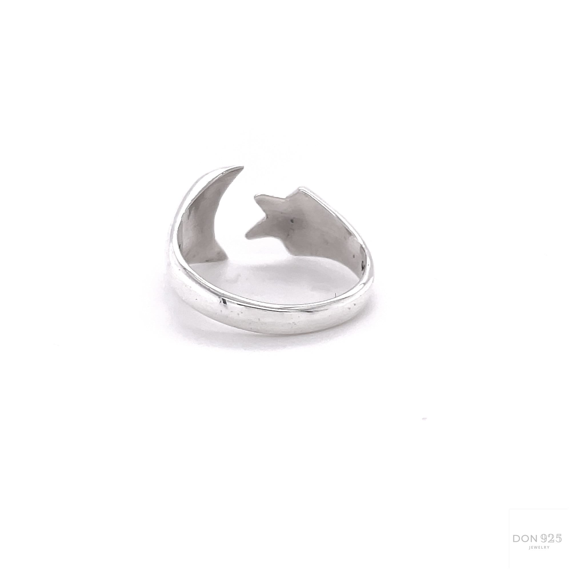 Sterling Silver Moon and Star Ring: Minimalist Lightweight Jewelry