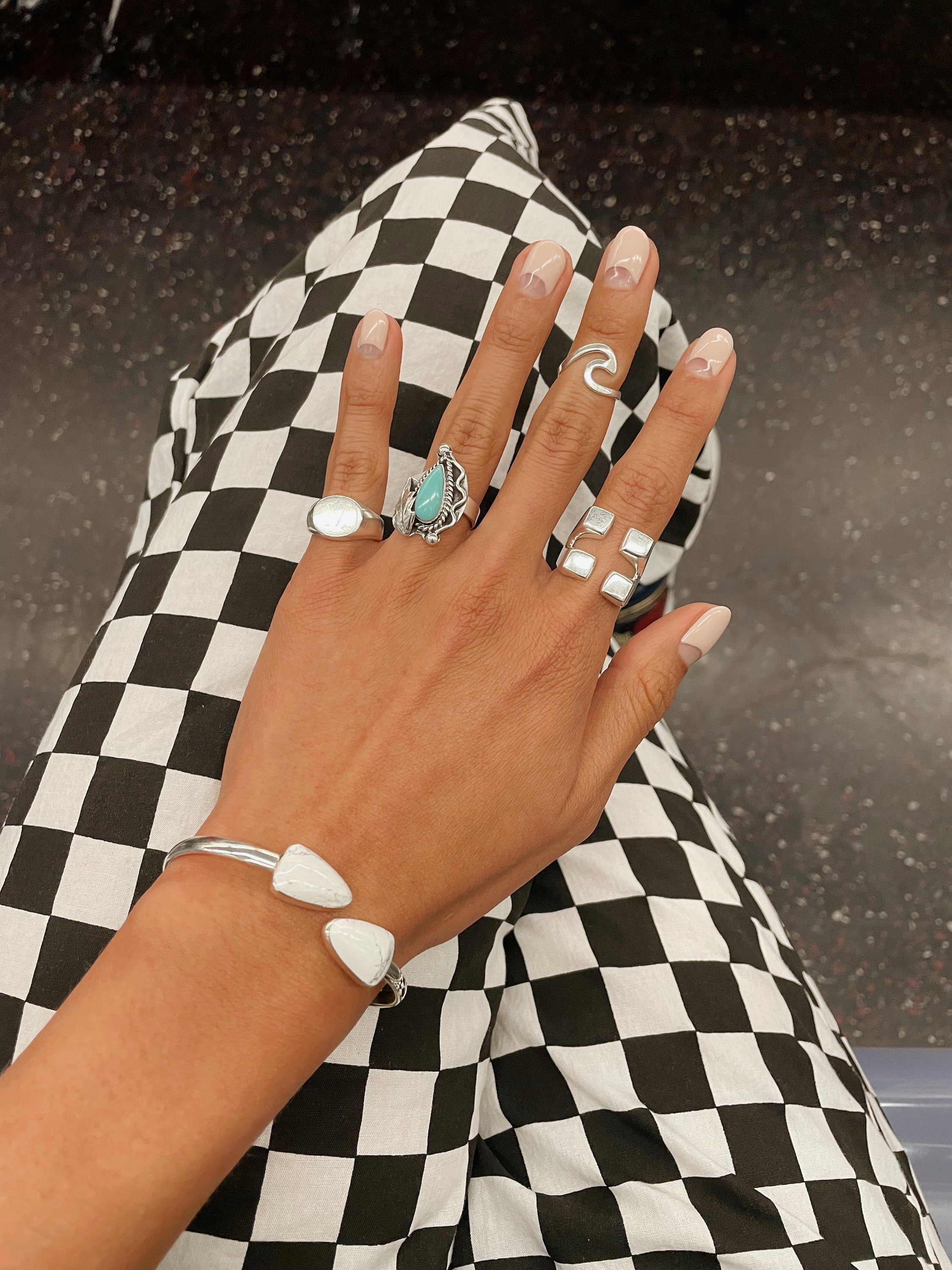 Sterling Silver Checkered Square Ring: Modern Geometric Statement