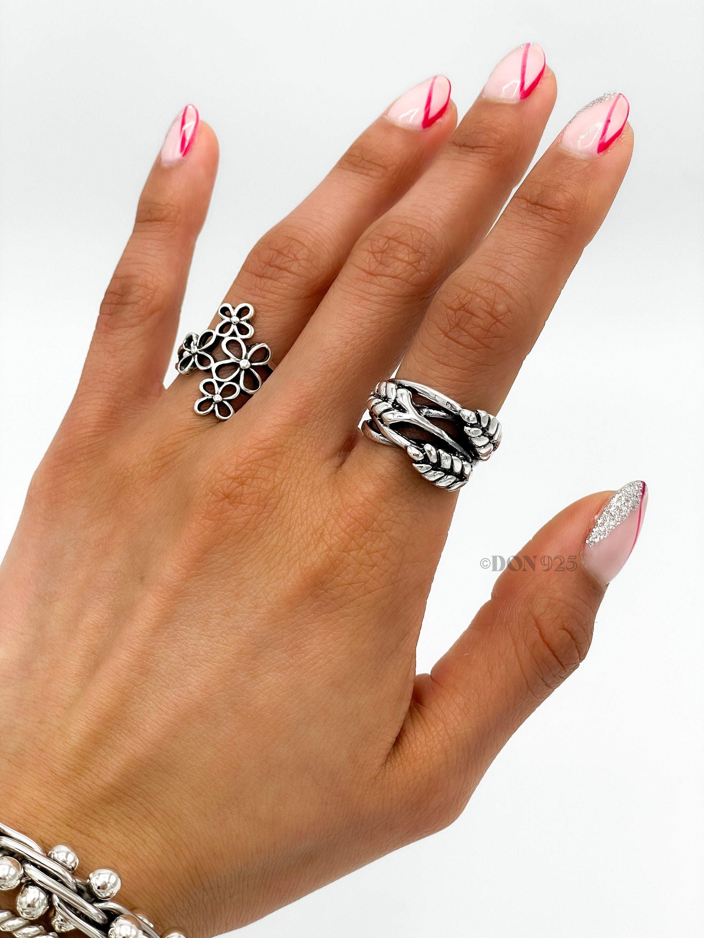 Sterling Silver Floral Ring: Lightweight Flower Jewelry