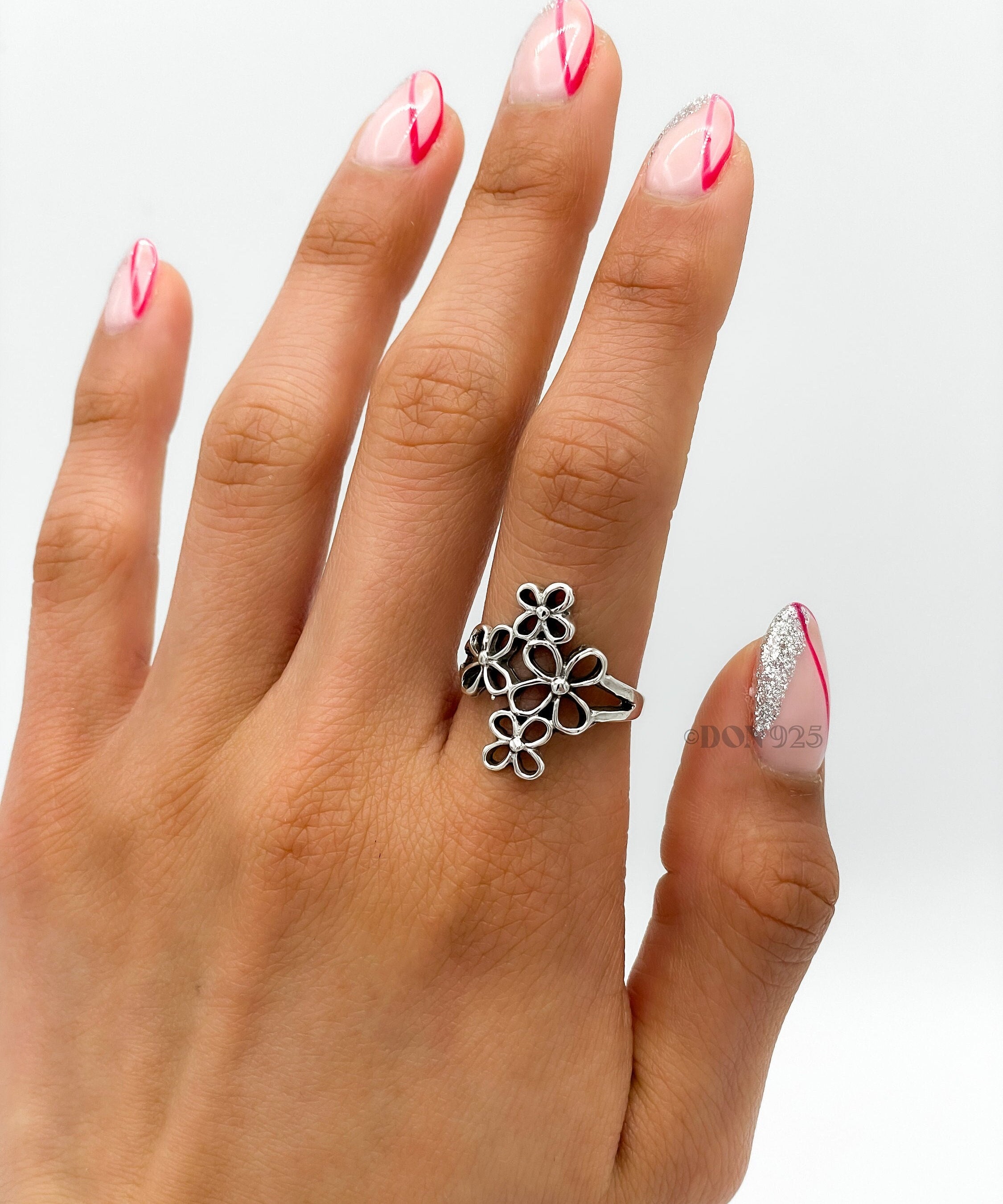 Sterling Silver Floral Ring: Lightweight Flower Jewelry