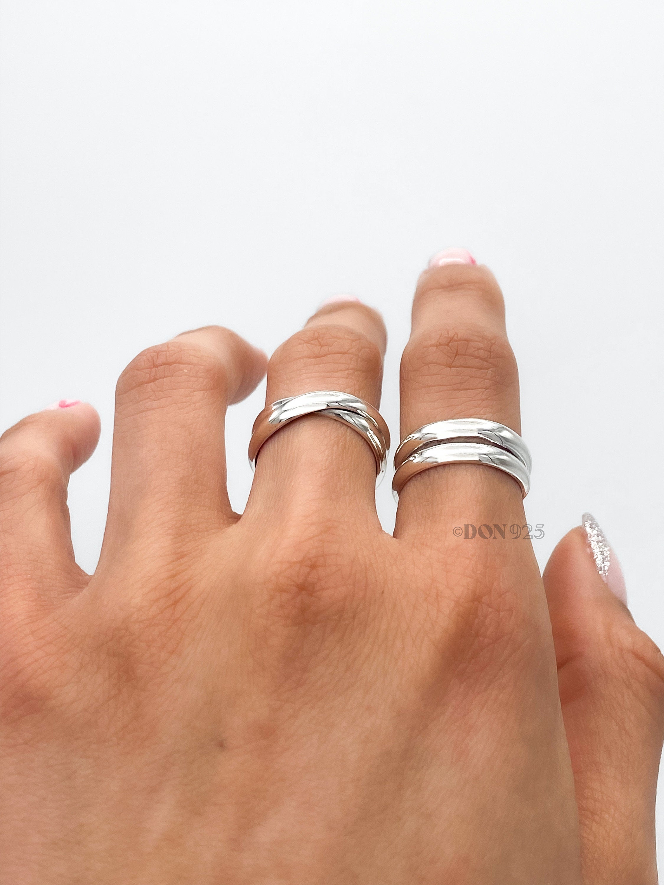 Sterling Silver Crossover Ring: Modern Interlocking Band