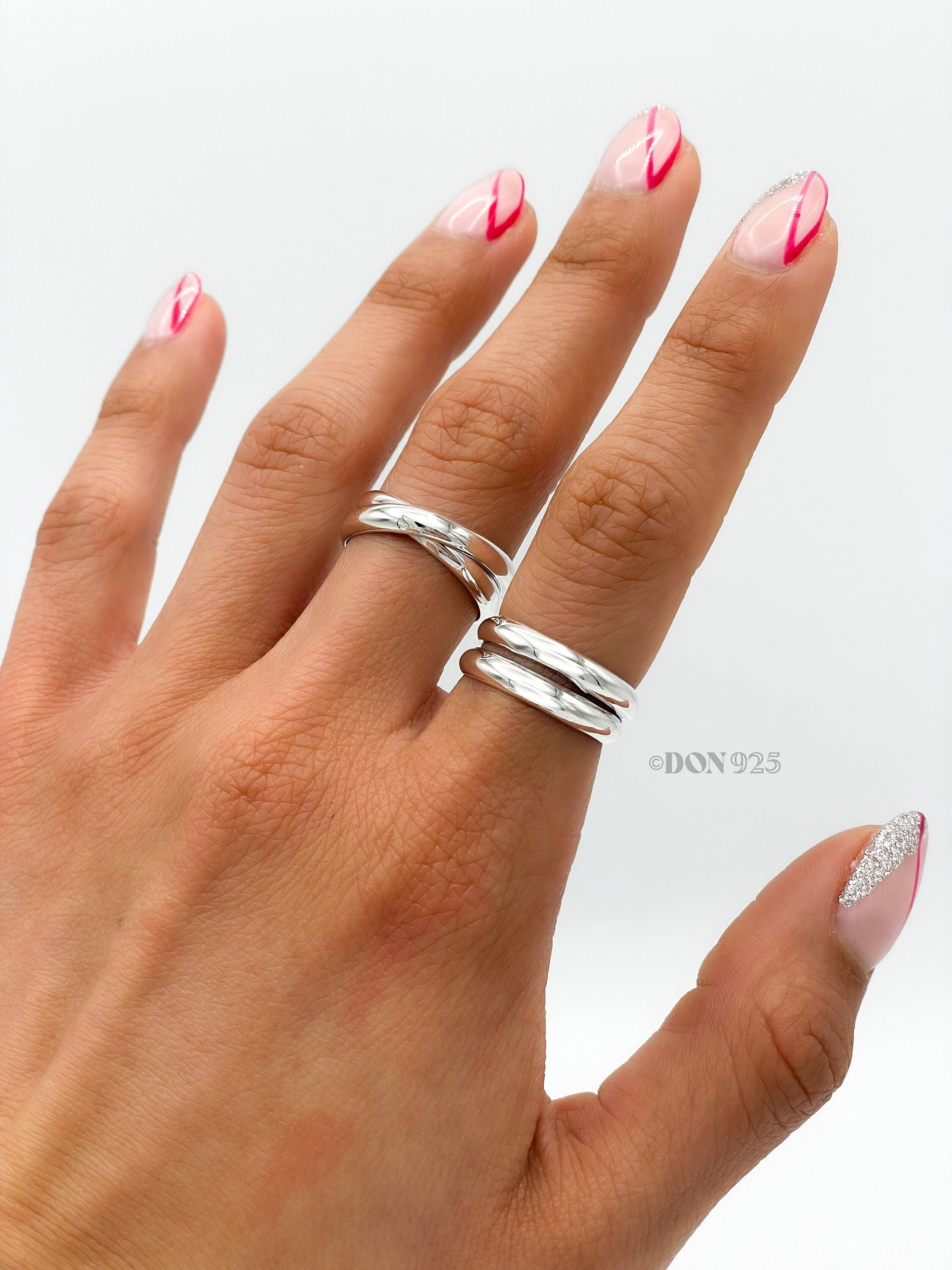 Sterling Silver Crossover Ring: Modern Interlocking Band