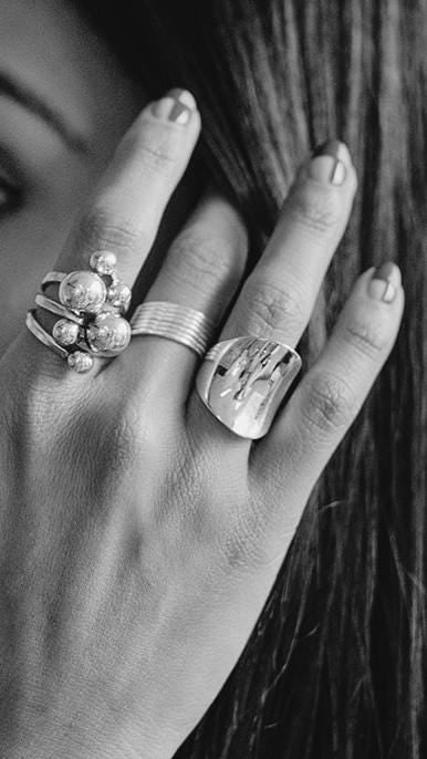 Sterling Silver Stacking Ring Set: Minimalist Thin Band Rings, 7 "Semanario"