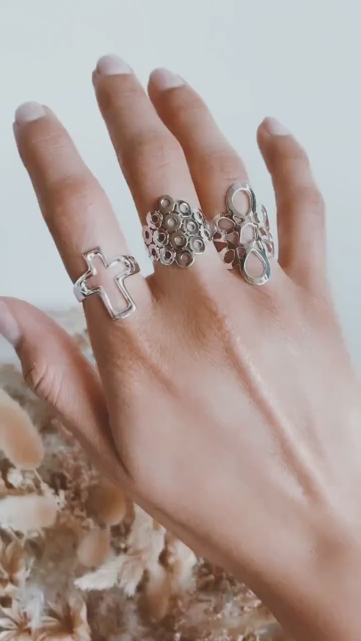 Sterling Silver Circles Ring: Geometric Statement Jewelry