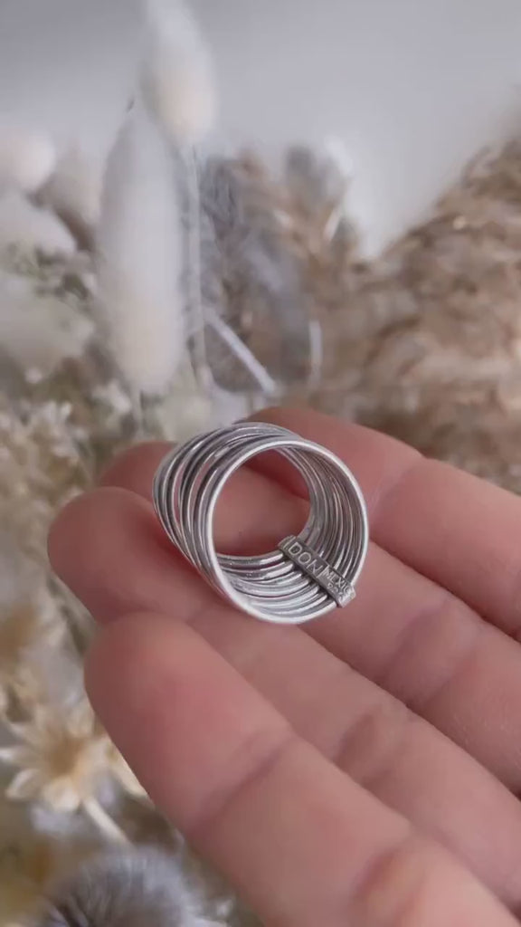 Sterling Silver Stacking Ring Set: Minimalist Thin Band Rings, 7 "Semanario"
